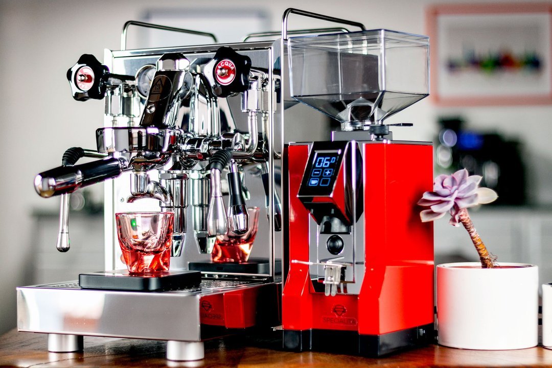 Eureka Mignon Specialita Espresso Grinder - Ferrari Red